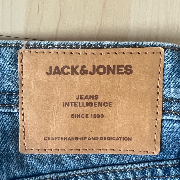 3 jack and jones jeans - Picture 2 of 3